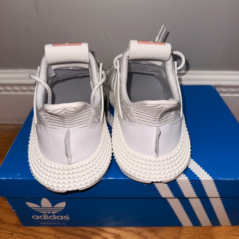 Adidas Shoes - Picture 3 of 5